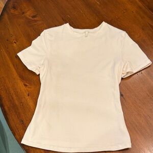 SKIMS Short Sleeve T-Shirt in Light Cream